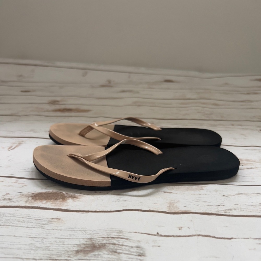 Reef Flip Flops Black Tan Beige Slim Patent Strap Sandals Size 6-6.5